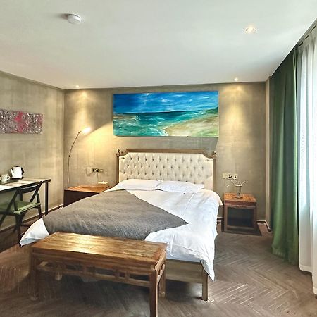 Suzhou Unique Space Design Art Hotel Exterior photo
